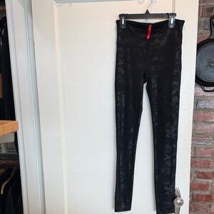 Black Spanx small  Camouflage Leggings
